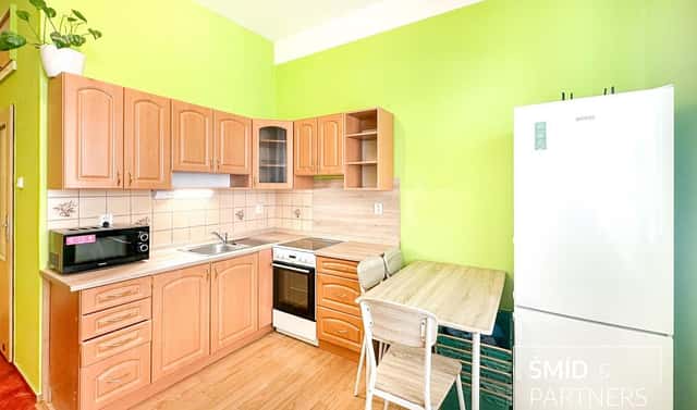 Pronájem bytu 1+kk 26 m², Husova, Kolín – Kolín I