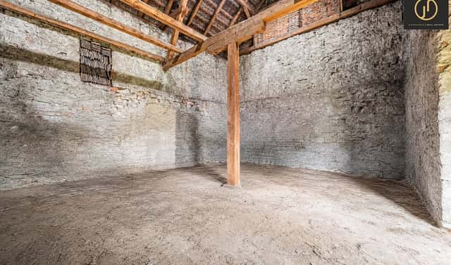 Prodej stodoly, pozemek 242 m2, Vrbičany, okr. Kladno, Vrbičany, okres Kladno
