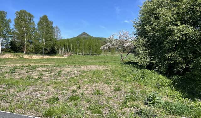 Prodej stavebního pozemku 1 415 m², Mimoň, okres Česká Lípa