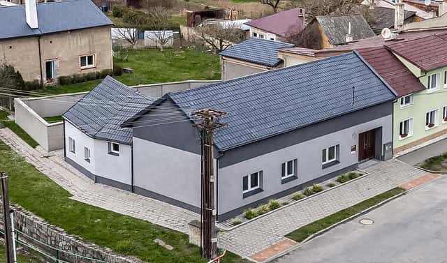 Prodej domu 250 m² s pozemkem 437 m², Náves, Krčmaň, okres Olomouc