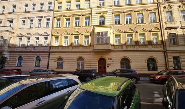Pronájem bytu 2+kk 35 m², Na bělidle, Praha 5 – Smíchov