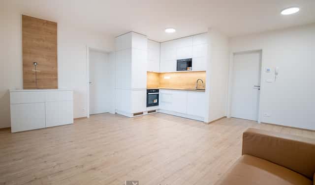 Pronájem bytu 3+kk 82 m², Za Humny, Modřice, okres Brno-venkov