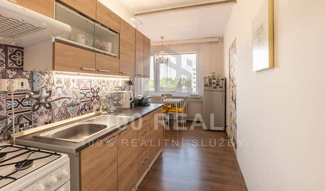 Pronájem bytu 2+1 64 m², Urxova, Hradec Králové – Třebeš
