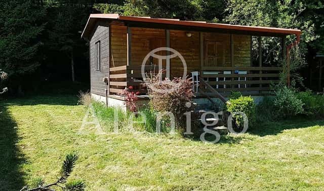 Prodej chaty/chalupy 39 m² s pozemkem 530 m², Český Šternberk, okres Benešov