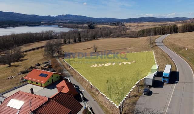Prodej komerčního pozemku 4 291 m², Pihlov, Horní Planá – Pernek, okres Český Krumlov