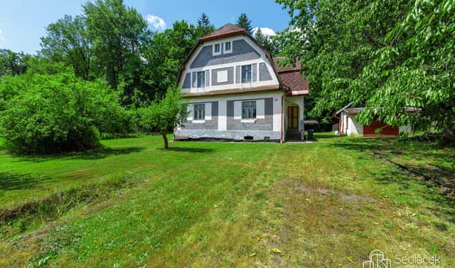Prodej domu 194 m² s pozemkem 1 069 m², Lipová – Doubrava, okres Cheb
