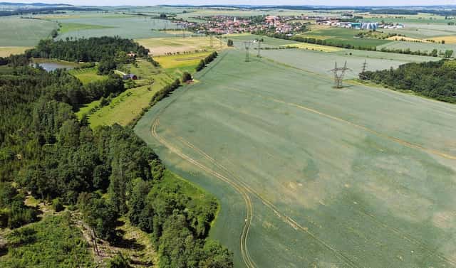 Prodej pole 18 110 m², Valeč, okres Třebíč