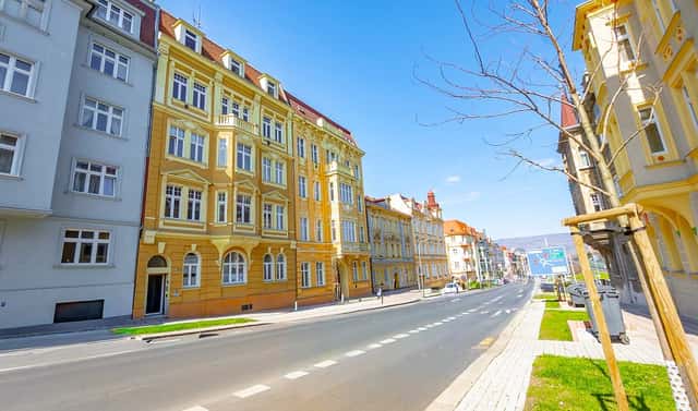 Prodej nájemního domu, činžáku 664 m², Lounská, Teplice