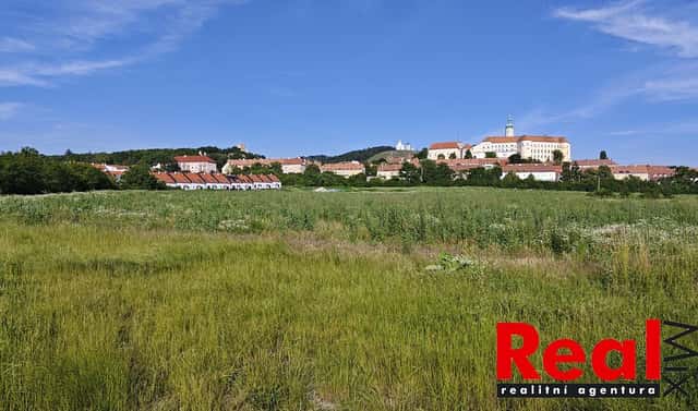 Prodej stavebního pozemku 783 m², Nová, Mikulov, okres Břeclav