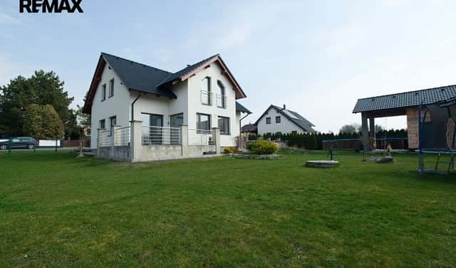 Prodej domu 177 m² s pozemkem 1 201 m², Kostelní Hlavno, okres Praha-východ