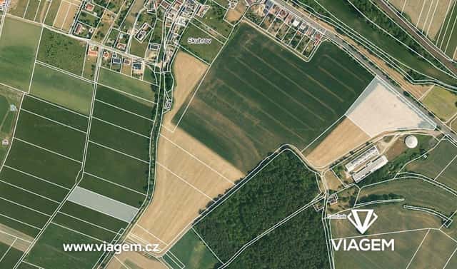 Prodej pole 2 045 m², Velký Borek, okres Mělník