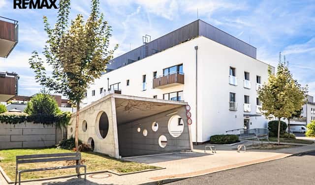 Pronájem bytu 2+kk 48 m², Nepomuckých, Praha 9 – Letňany