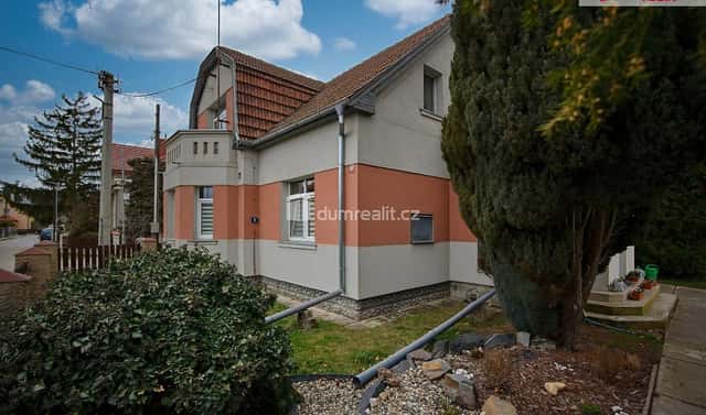 Prodej domu 150 m² s pozemkem 879 m², Střední, Libiš, okres Mělník