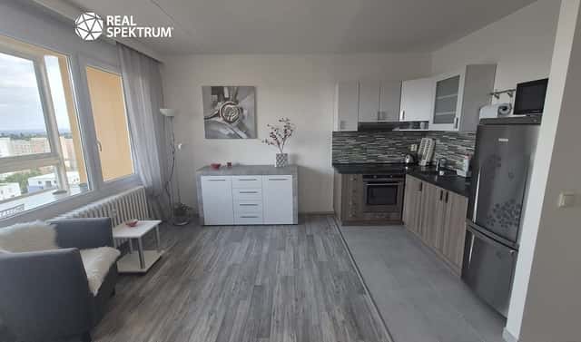Pronájem bytu 1+kk 28 m², Švermova, Brno – Bohunice, okres Brno-město