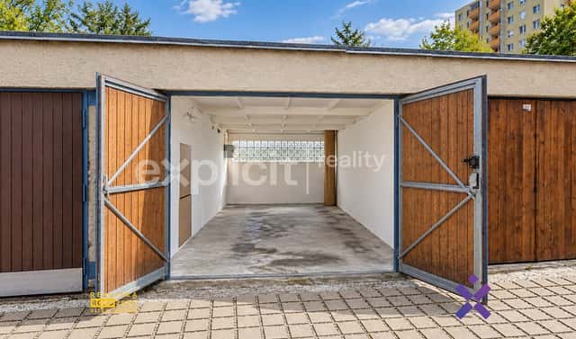 Pronájem garáže 20 m2, Zlín Prštné, ul. Růžová, Růžová, Zlín – Prštné