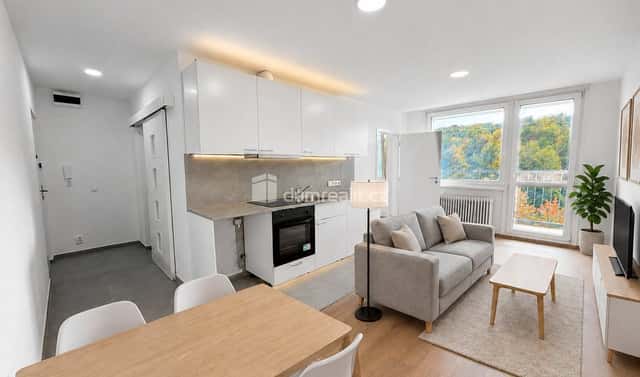 Pronájem bytu 2+kk 35 m², Brněnská, Most