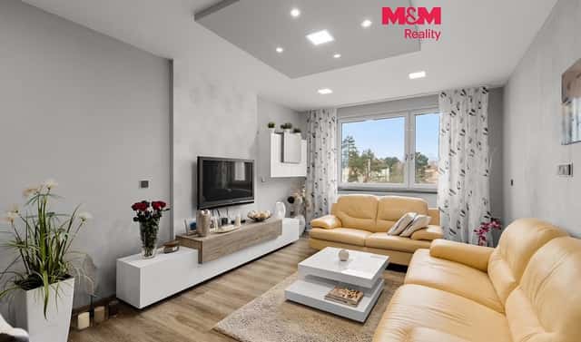 Prodej bytu 4+1 75 m², Cyrila Boudy, Slaný, okres Kladno