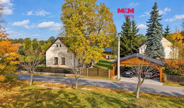Prodej domu 170 m² s pozemkem 1 857 m², Smetanova Lhota – Vrábsko, okres Písek