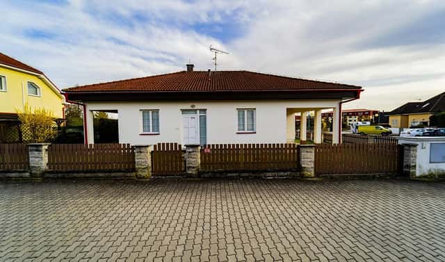 Prodej domu 126 m² s pozemkem 588 m², Květinová, Kosmonosy, okres Mladá Boleslav