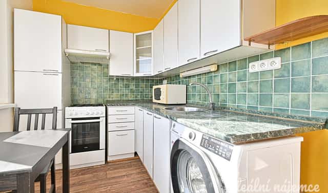 Pronájem bytu 2+1 49 m², Marie Kudeříkové, Brno – Židenice, okres Brno-město