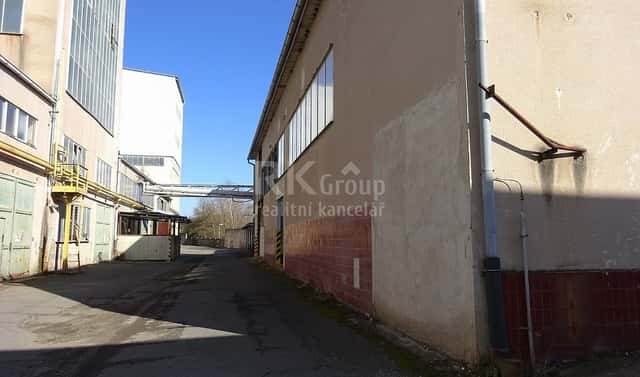 Pronájem skladovacích prostor 376 m², Šamotka, Rakovník – Rakovník II