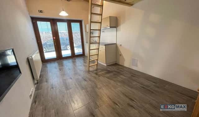 Pronájem bytu 1+kk 26 m², Čechova, Lednice, okres Břeclav