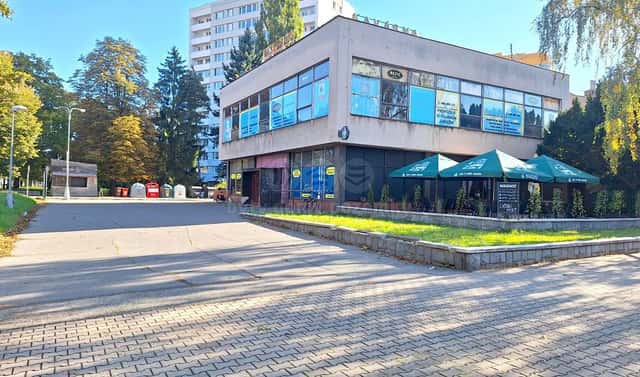 Pronájem skladovacích prostor 450 m², V Lipkách, Hradec Králové – Pražské Předměstí