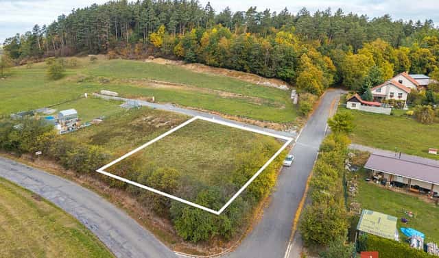 Prodej stavebního pozemku 836 m², Hroubovice, okres Chrudim