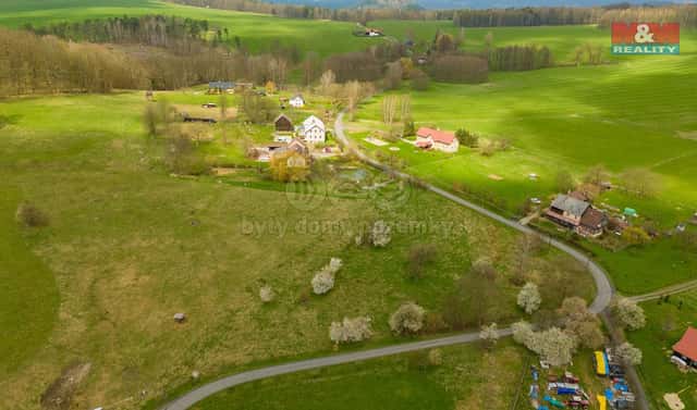 Prodej louky 2 371 m², Česká Kamenice – Dolní Kamenice, okres Děčín