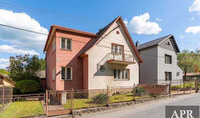 Prodej chaty/chalupy 117 m² s pozemkem 871 m², Brumov-Bylnice – Svatý Štěpán, okres Zlín