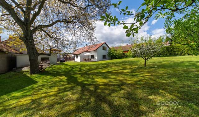 Pronájem domu 180 m² s pozemkem 1 662 m², Dobrovice – Úherce, okres Mladá Boleslav