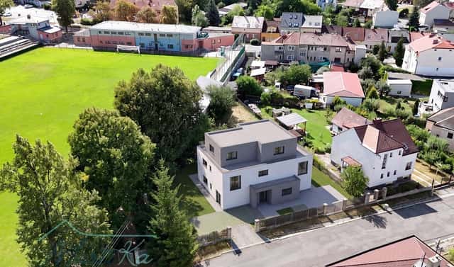 Prodej komerčního pozemku 819 m², Květenská, Příbram – Příbram II