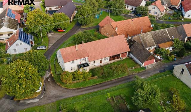 Prodej domu 450 m² s pozemkem 837 m², Slavětín nad Metují, okres Náchod