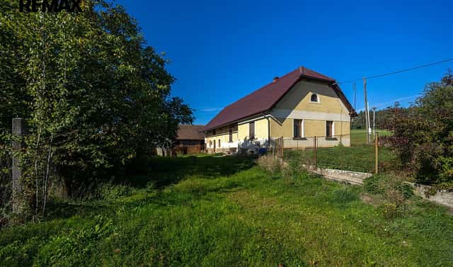 Prodej domu 70 m² s pozemkem 24 983 m², Litohlavy, okres Rokycany