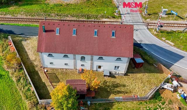 Prodej obchodních prostor 560 m², Nádražní, Bělčice, okres Strakonice