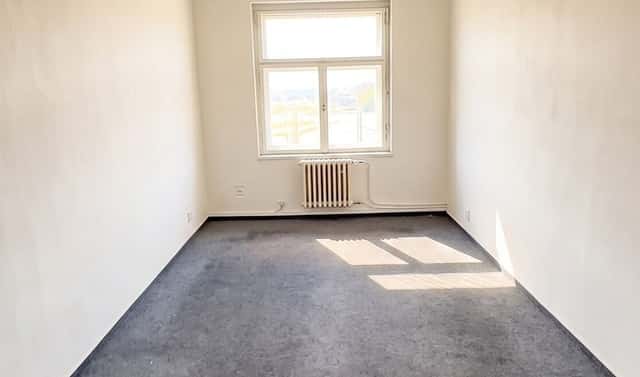 Pronájem kanceláře 18 m², Bubenské nábřeží, Praha 7 – Holešovice
