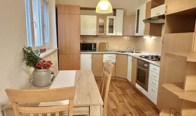 Pronájem bytu 2+kk 53 m², Mojmírovců, Ostrava – Mariánské Hory, okres Ostrava-město