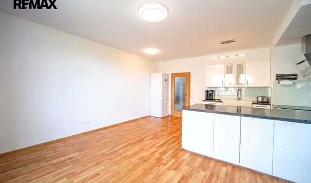 Prodej bytu 4+kk 93 m², Zvěřinova, Praha 3 – Strašnice