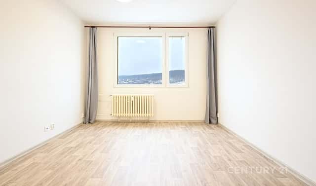 Pronájem bytu 2+kk 42 m², Holešická, Chomutov