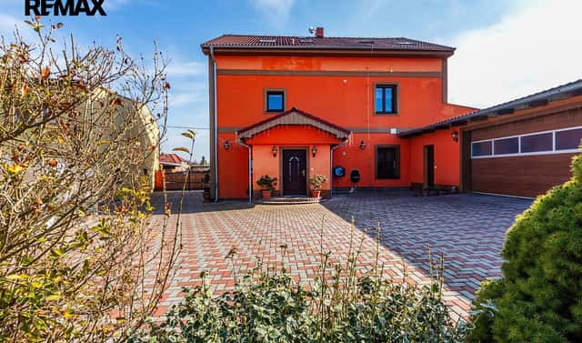 Prodej domu 309 m² s pozemkem 854 m², Nová Čtvrť, Kněževes, okres Praha-západ