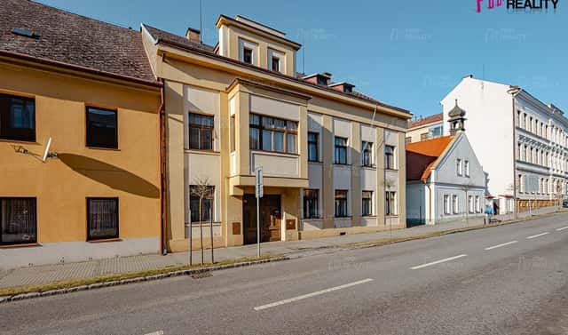 Prodej domu 909 m² s pozemkem 969 m², Komenského, Nové Město nad Metují, okres Náchod