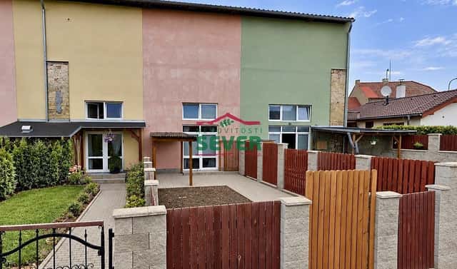 Prodej domu 152 m² s pozemkem 152 m², Dlouhá, Lenešice, okres Louny
