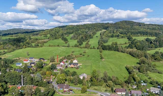 Prodej stavebního pozemku 1 000 m², Volfartice, okres Česká Lípa