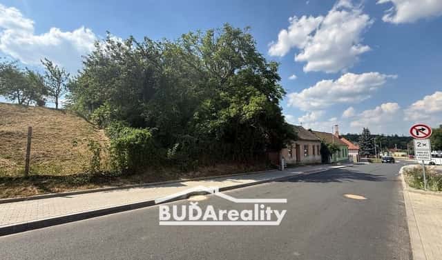 Prodej stavebního pozemku 697 m², Tavíkovice, okres Znojmo