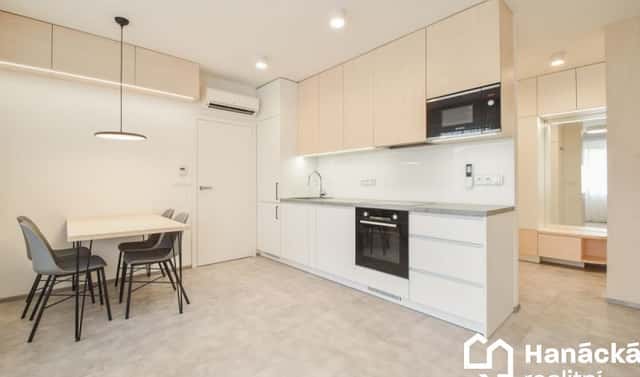 Prodej bytu 2+kk 37 m², Sladkovského, Olomouc – Hodolany