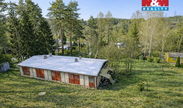 Prodej stavebního pozemku 2 986 m², Týn nad Vltavou – Nuzice, okres České Budějovice