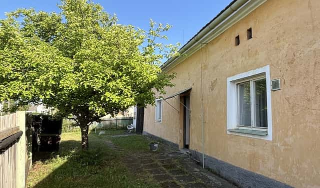 Prodej domu 112 m² s pozemkem 481 m², Bzová, okres Beroun