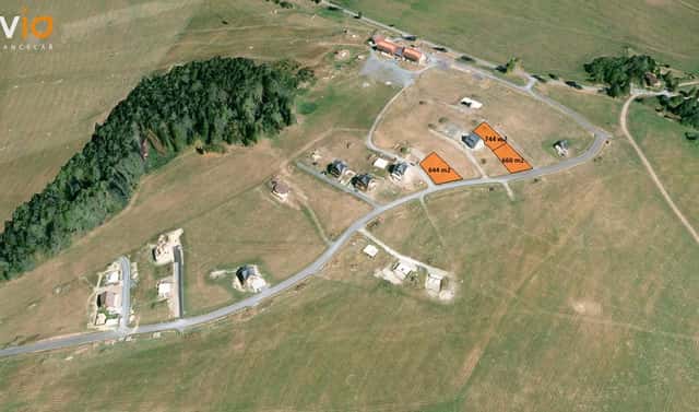 Prodej stavebního pozemku 2 048 m², Václavov u Bruntálu, okres Bruntál