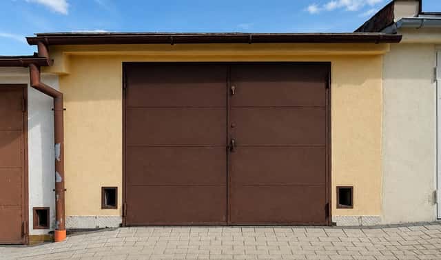 Garáž Řeznovice-Ivančice 22m2, Ivančice, okres Brno-venkov