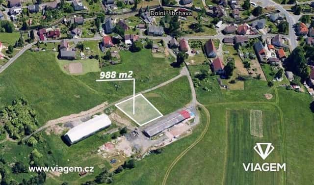Prodej stavebního pozemku 1 305 m², Česká Lípa